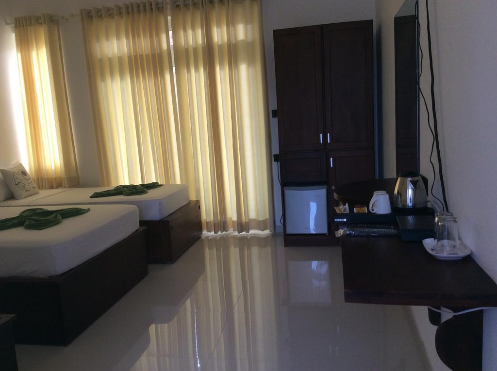 Lemazone Inn Mirissa Luaran gambar